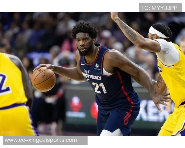 名嘴点评恩比德现状与邓肯晚年表现对比引发热议